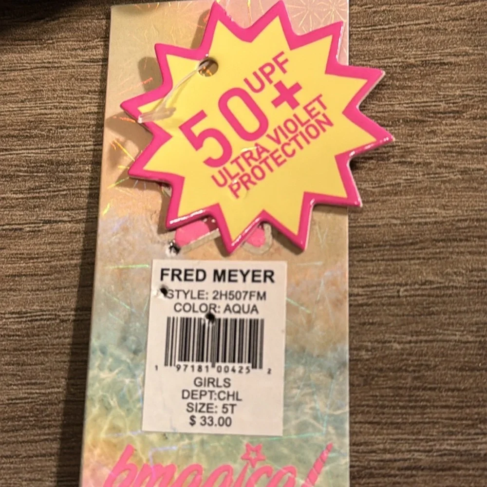 NWT swim bundle girls size 5 Colorful Swimsuit Set with Sunglasses‎ & a 2 piece